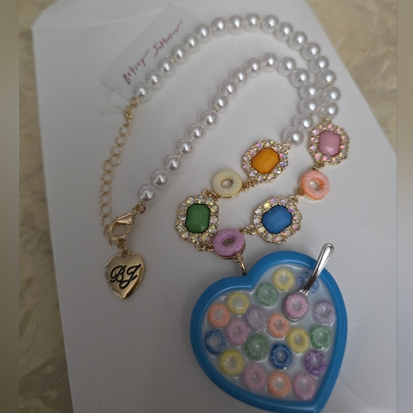 Betsey Johnson Faux Pearl Fruitloops with spoon necklace! HTF! Viral! Stunning - Picture 1 of 14